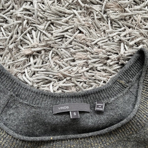 Vince Sweater 100% Cashmere Tunic Long Sleeve Grey / Gold Sparkle Sz Small❤️ - Picture 4 of 7